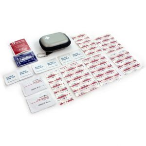 fa9736_traveller_first_aid_kit.jpg